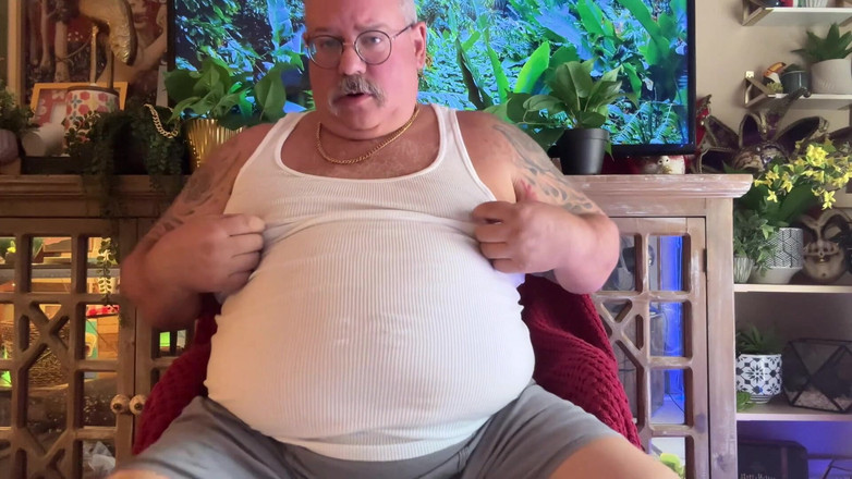 Hand-Free-Daddy-Chub: Rozvoz pizzy chlap se pro mě vykašlal