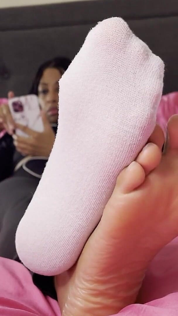 Ignoring You with Feet (Pink Foxx)