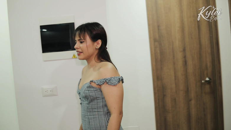 Kylei Ellish: My Lesbian Client Fuck Me so Hard