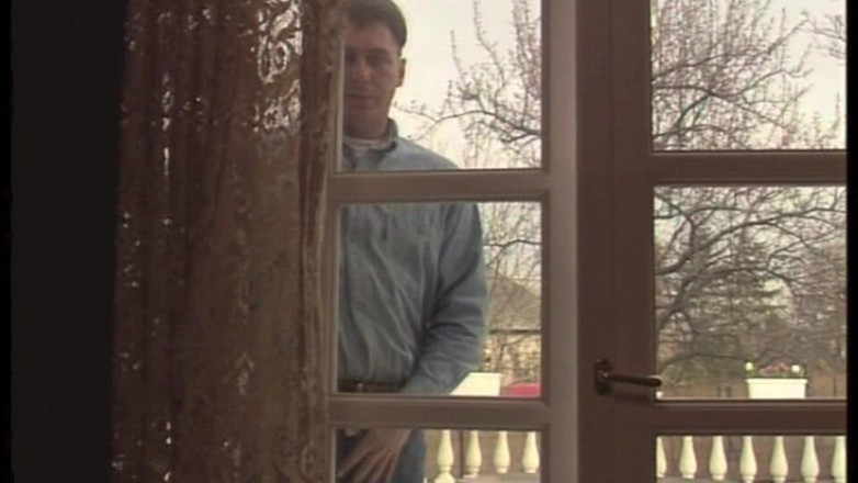 Inhonorof porn: Aku, istriku dan tukang kebun: dobel penetasi yang enak untuk...