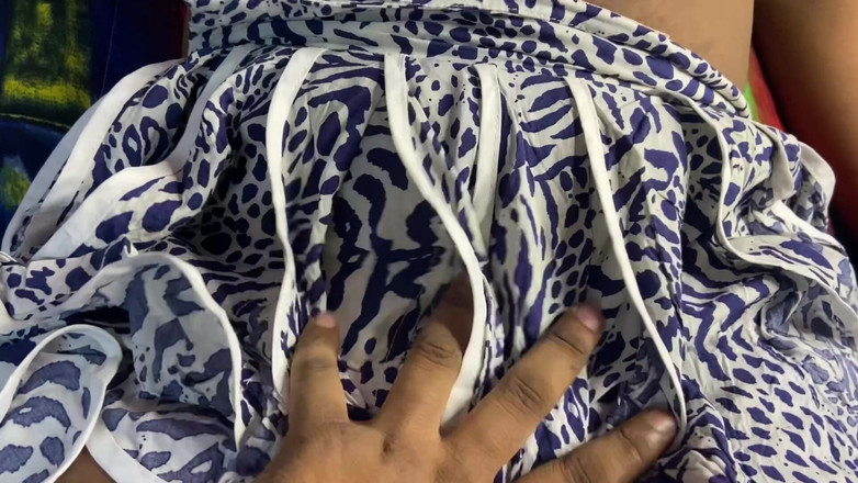 Angoori: Ấn Độ trẻ lồn đụ với người yêu