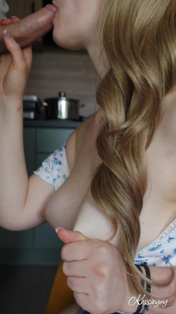 Kessieyoy: Stepsis Loves to Swallow All My Cum While Giving Me...