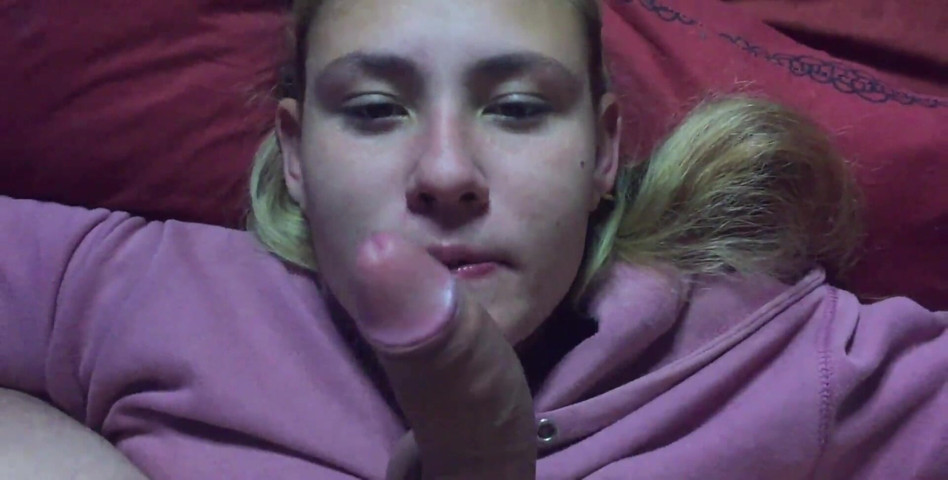Mi siedo sul seno della mia cognata e le metto il cazzo in bocca finché non lo riempio di sperma (Naoy fabi) I Sit on My Step Sister-in-law's Breasts and I Put My Cock in Her Mouth Until I Fill It with Cum (Naoy fabi)