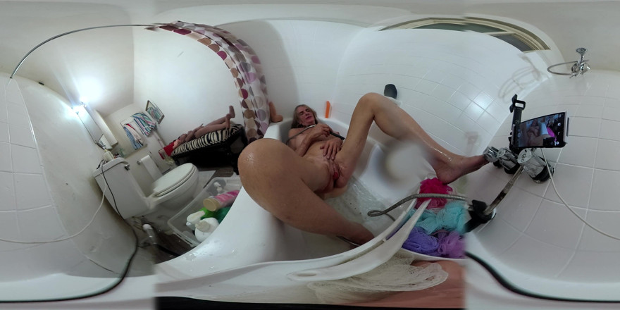 Lizzy Yum VR: Lizzy Yum VR 2025 Dilating Edging #10