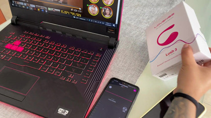 Naty Delgado: 人前で豊かな人たちのようです!!義理の妹が私を見つけて様子を見に来ました!!ムラムラしすぎて止められなかった、ああ!!!