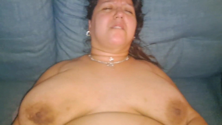 Real homemade BBW BBC porn: sophe par tangon oopar bara kaala land meri choot jor...