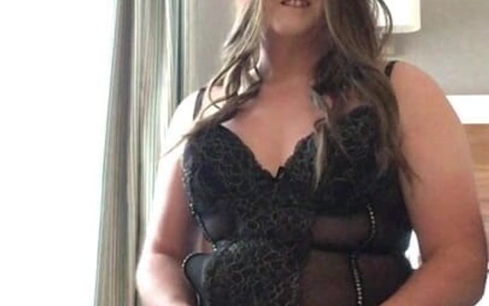 Sissy Paige: 变性女孩手淫
