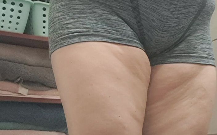 Mommy big hairy pussy: Horké ráno, máma ve velkých kalhotkách