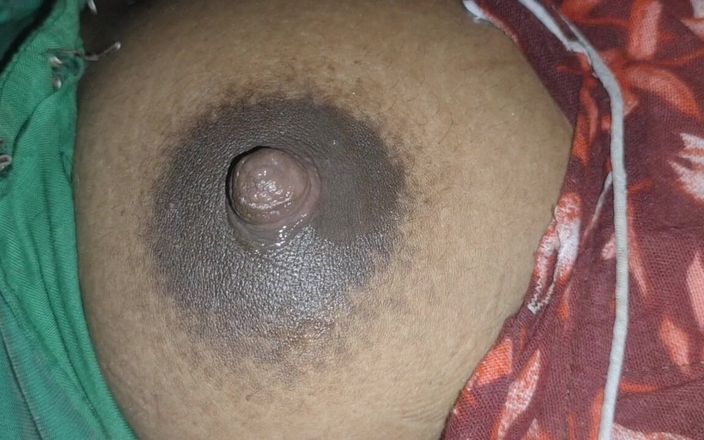 Sunitaoxyz: बड़े स्तन वाली पत्नी