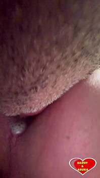 Eating and Showing off Her Gorgeous Juicy Bottom Before Creampie