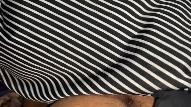 Angoori: Ragazza del villaggio vergine indiano che scopa sesso duro video...