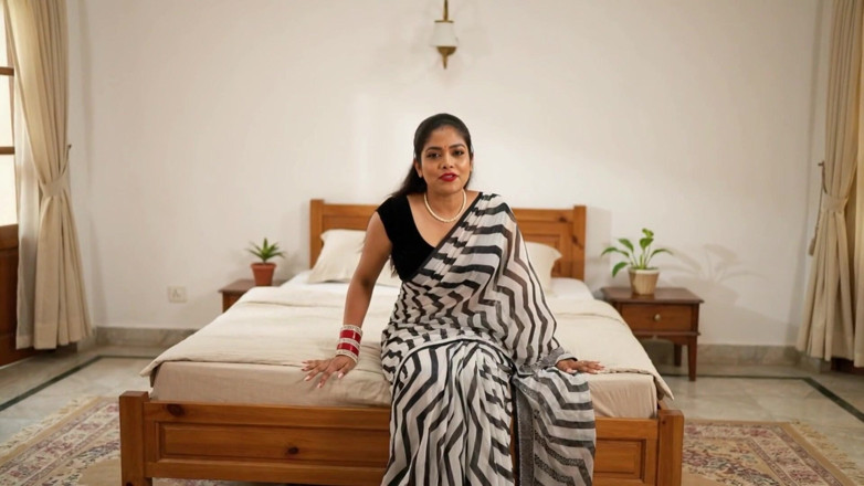 Necola: Big Ass Indian Bhabhi Best Blowjob and Fucking Pussy Doggy...