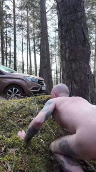 Teen Experiences Her First Anal Sex in the Car