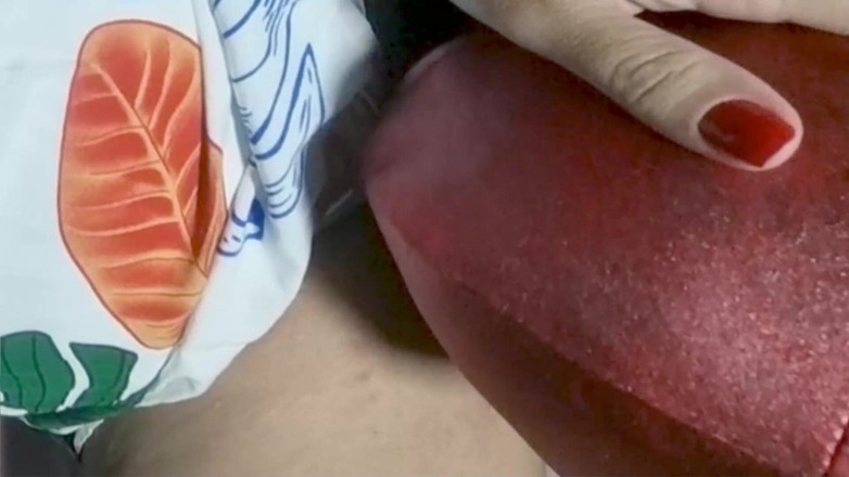 Minhaesposaparaoutro: Aldatılan koca karısının büyük ve etli amını yalıyor