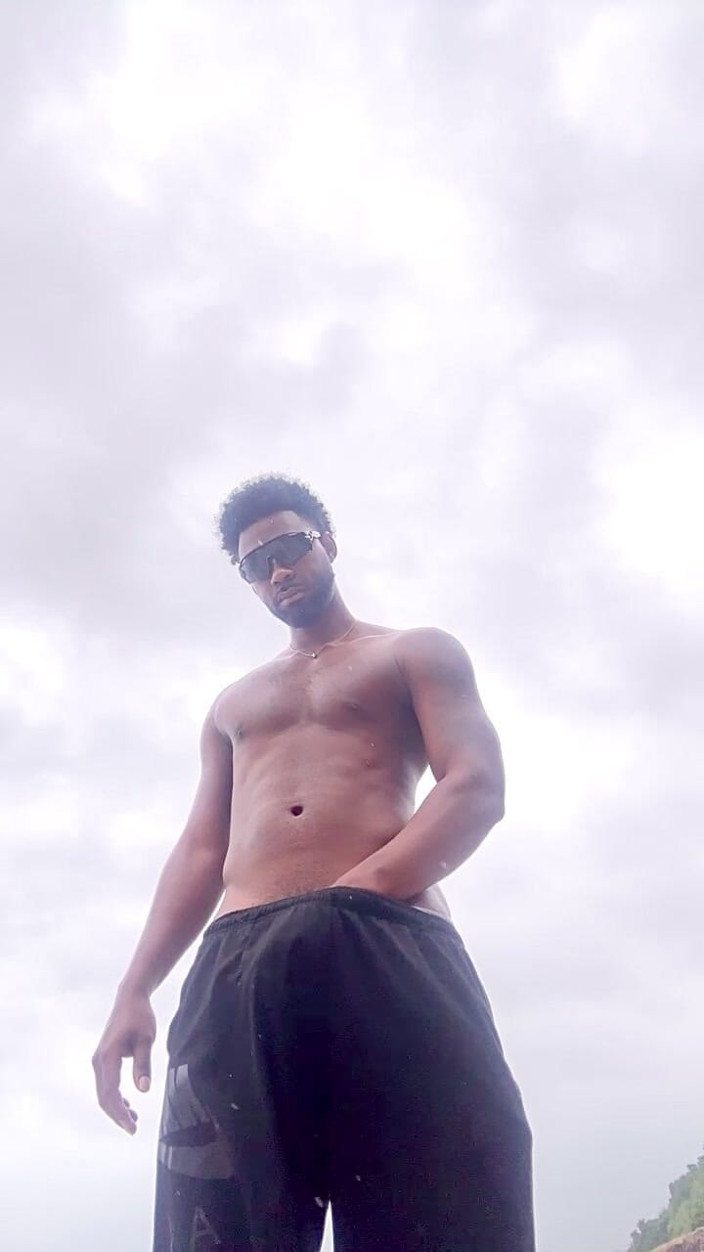 Marlon Costa Official: Naked on the Beach Masturbating