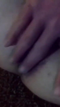 Rubbing My Puckercrackhole