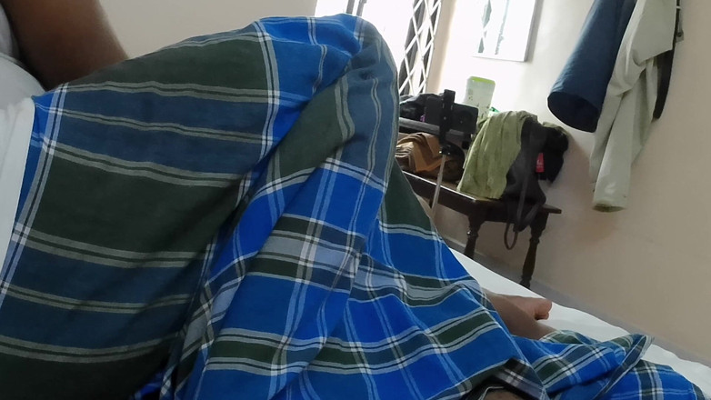 Wonder: Tamil Married Housewife