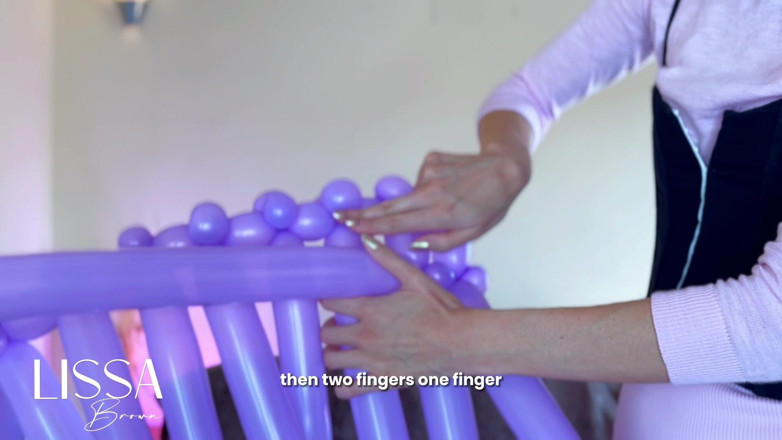 Lissa Brown: Balloon Dress Tutorial