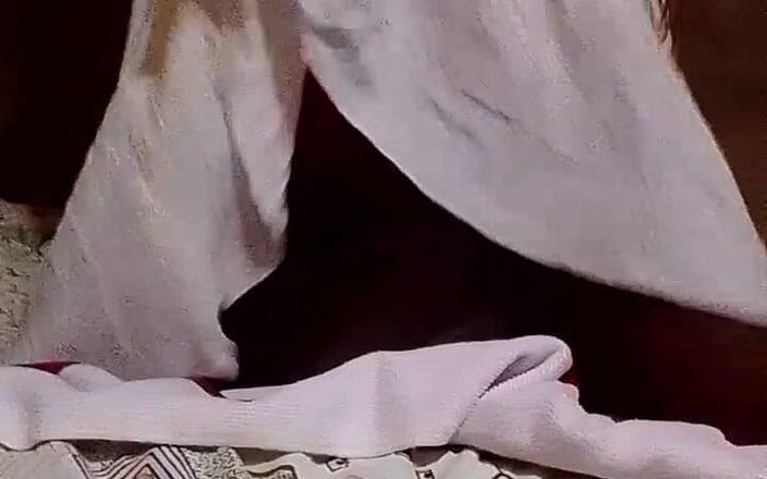 Jaanu294: Váy trắng màu xanh panta