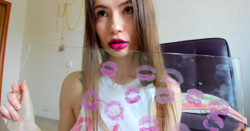 Rarible Diamond: Tanda ciuman dan lipstik