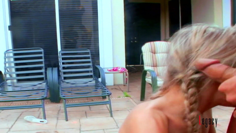 Legacy Video Hub: Eu e minha melhor amiga fodmos minha enteada