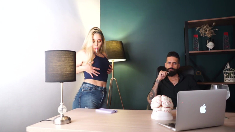 Cipriani: Sexy, incitantă, umană, Sussy adoră frumosul model de la Medellin