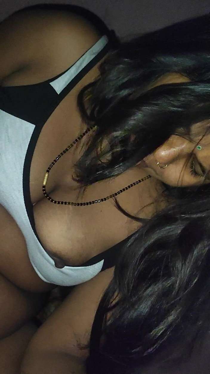 Pyaasibhabhi1: BF sex s zábavou