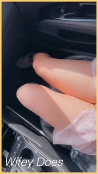 Compilation - Wifey Flashing Her Tits in the Car