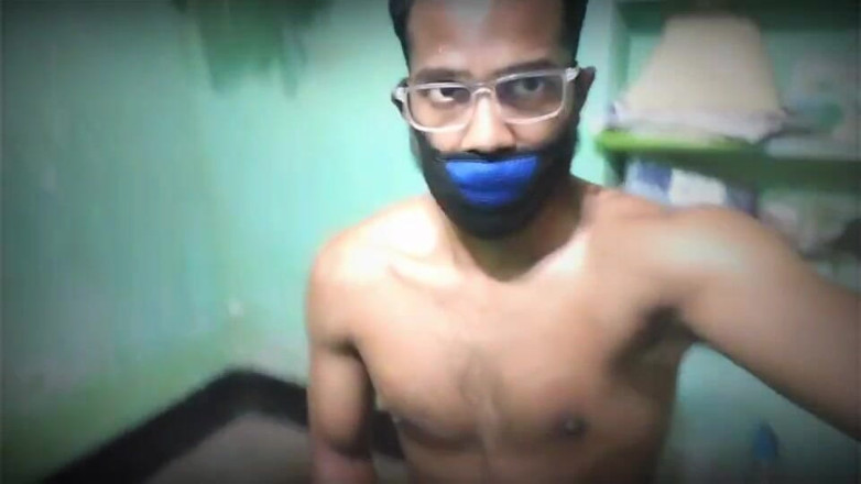 Desi Tits: Twink Boy Land Indian Athletic Handsome Guy
