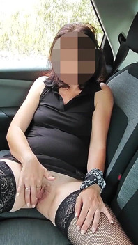 後背位 - 私の先生は駐車場で猫をフラッシュします...仕事の後の彼女の猫 - Misscreamy