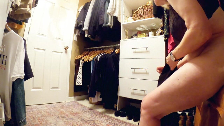 MarieRocks: Ve skříni (selfshot)