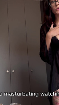 Step Mom Caught Me Jerking off for Her and Sucked Me