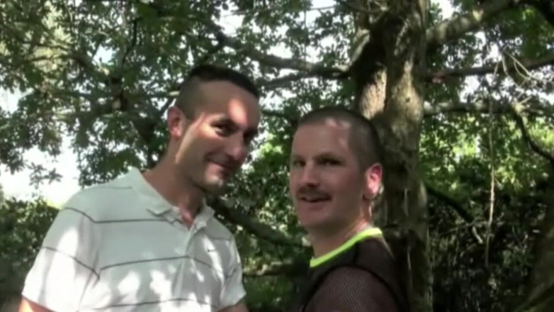 FIRST SEX EXPERIENCE WITH BOY: Fodida em cruzeiro na floresta exhib por strazight boiy curioso