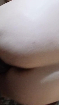Hacer rebote en mi polla descuidada Lynn