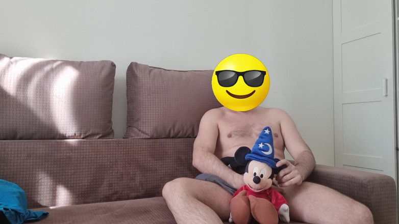ShyCummerBoy: Bắn tinh và nếm tinh sau khi trêu chọc với đồ...