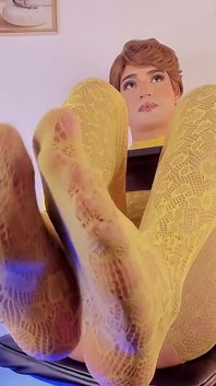 Kaki Sweet Ken Dalam Seluar Ketat