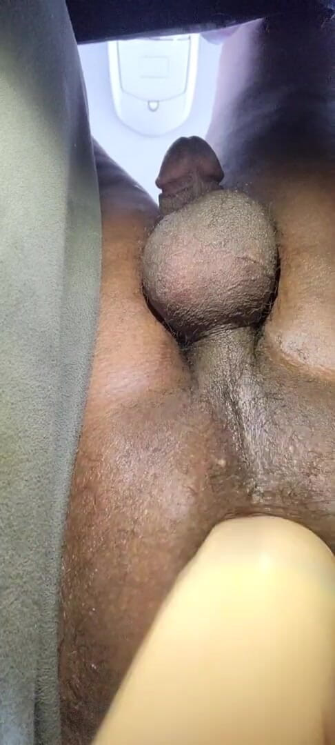 Truestarr: Seks publik tampilan bawah dengan kontol 12in