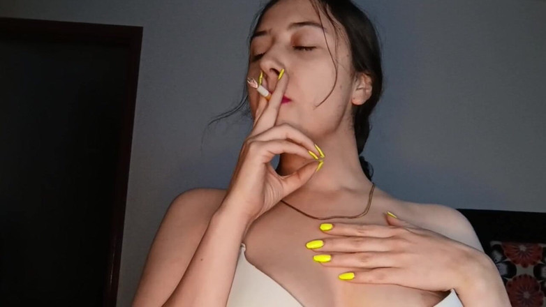 Golden domme: 官能的な喫煙 - フルHD 1080p mp4