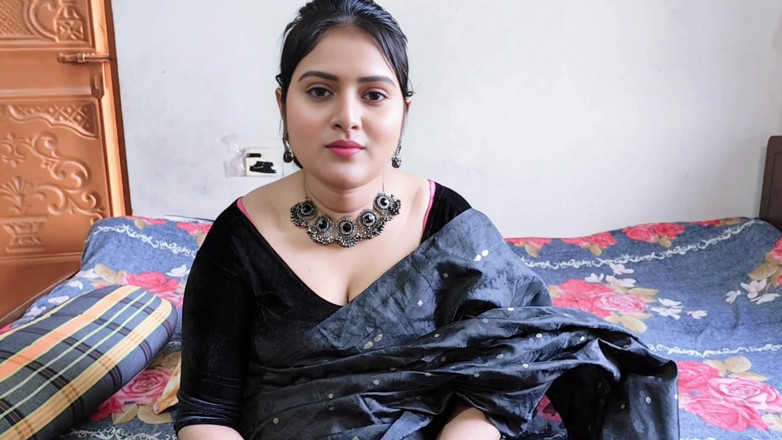 Surovi-Lota: Beautiful Indian Deshi Bhabhi with Devor After a Long Time...