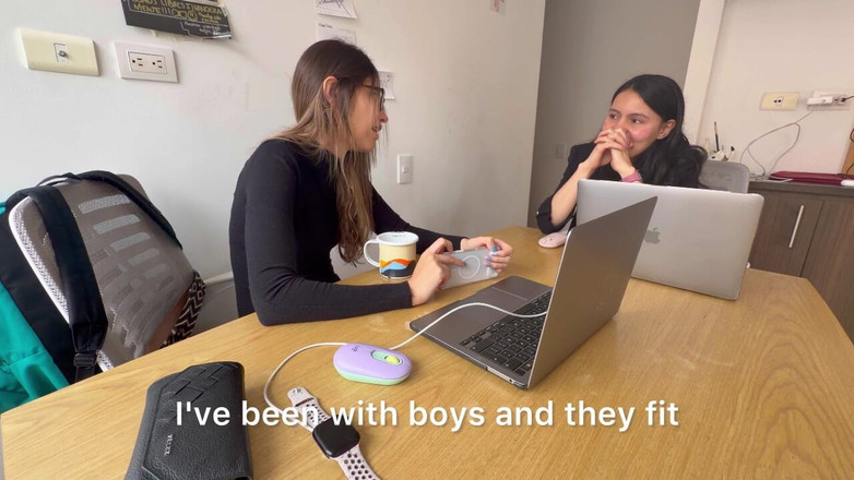 scarlettandc: Follando a Mi Compañera Del Trabajo