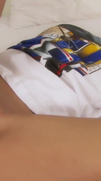 Di hari liburnya omsin seksi memutuskan untuk menyerahkan dirinya sepenuhnya kepada pacarnya