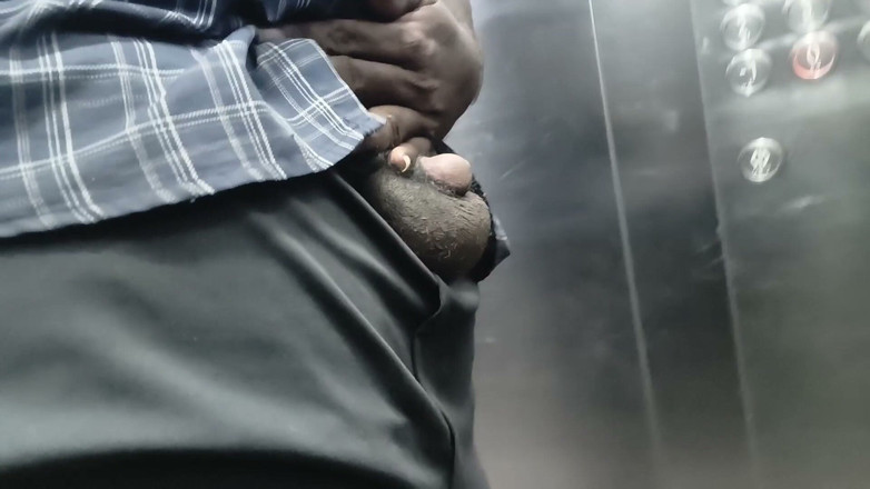 CarvingShovel: Tamil at Lift Flash the Dick
