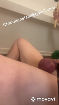 Ballbusting au marteau