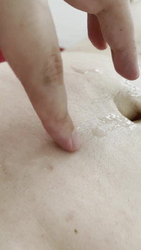 巨大的射精和射精玩