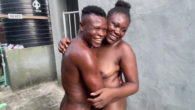 Sex naija 1: Adam hayvan gibi sikişiyor