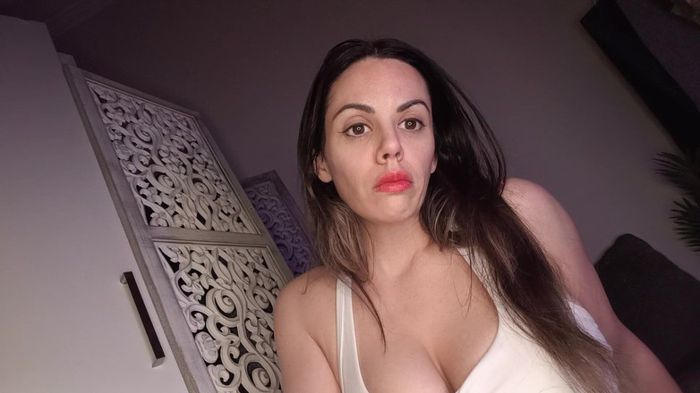 Annika Rain: Невестка приходит жить