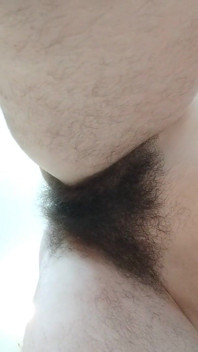 Haarige muschi auf deinem gesicht schnüffeln! Nacktes morgen dehnen.