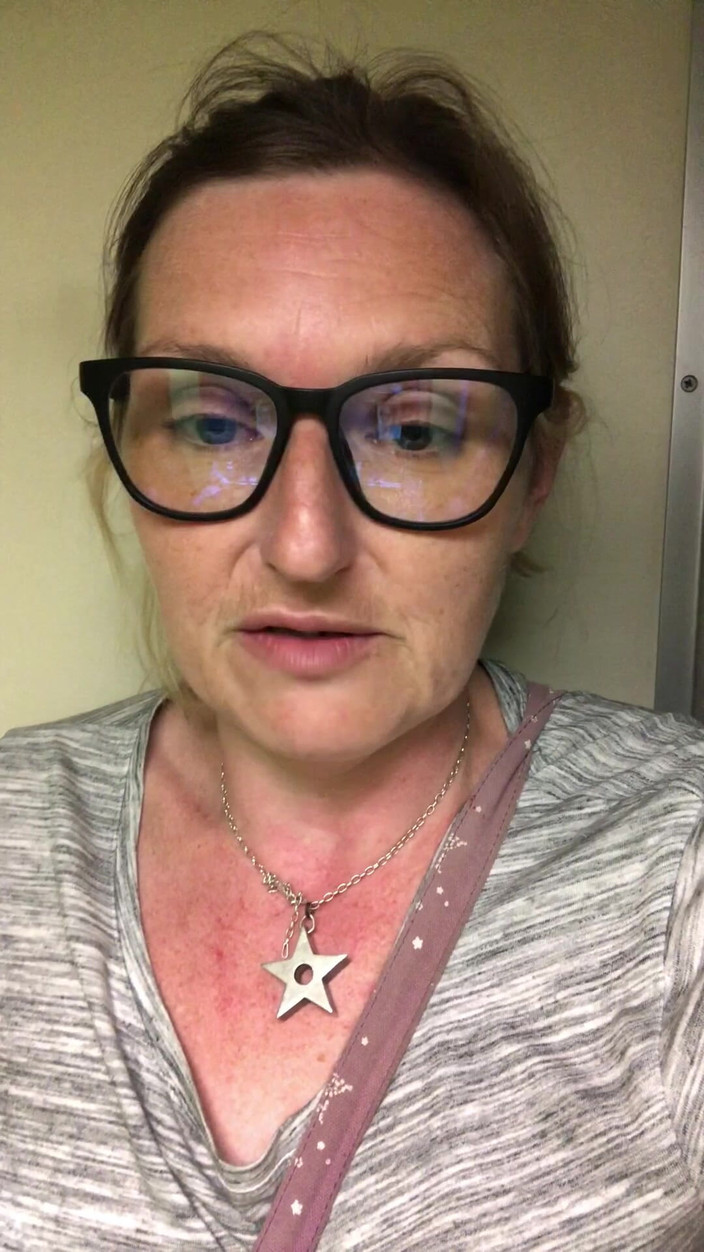 Pissing Paradise: Chcaní na letadla, vlaky a automobily - Obrovské čůrání ve vlaku N...