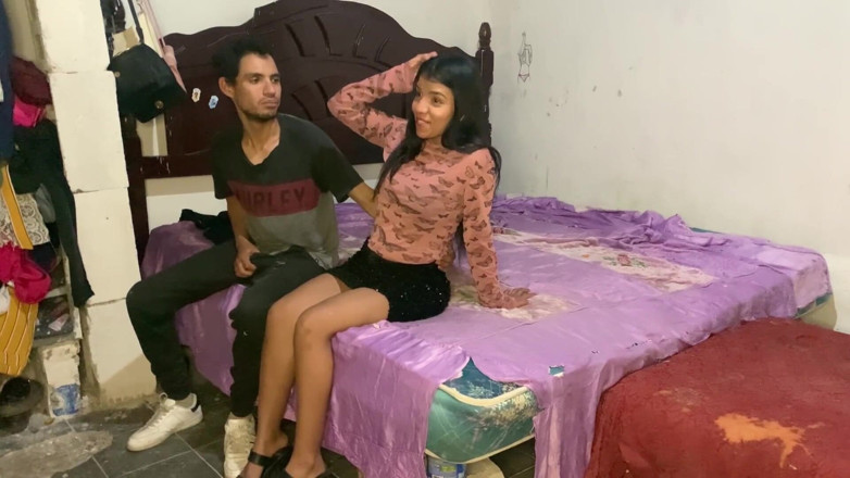 Angelhotmex: Mengongkek jiran Mexica saya yang berumur 18 tahun - Angelhotmex