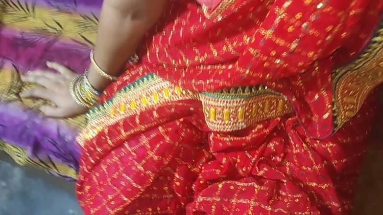Seks: Hot Desi Bhabhi Fucking – Hindi Desi Video